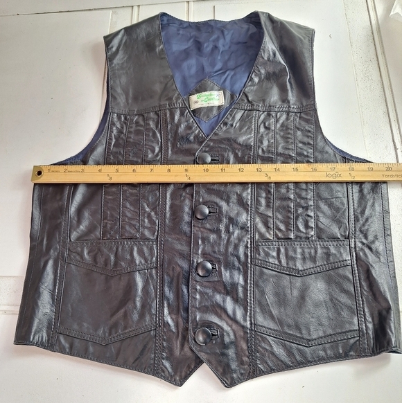 Womens Genuine Leather Black Vest 4 Buttons & Pockets Made In Mexico - Picture 7 of 9